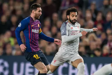 فضله على نفسه.. صلاح يختار أفضل لاعب بالقدم اليسرى في العالم (فيديو)